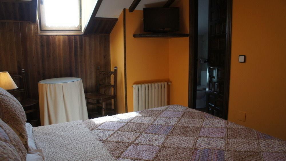 Posada La Cerra De San Roque Santillana del Mar Zewnętrze zdjęcie